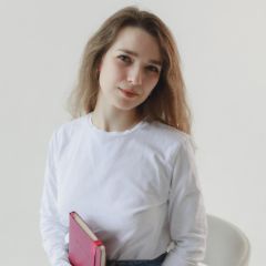 Мельникова Эсмира