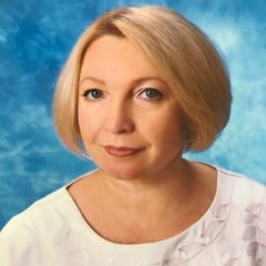 Корнеева Елена